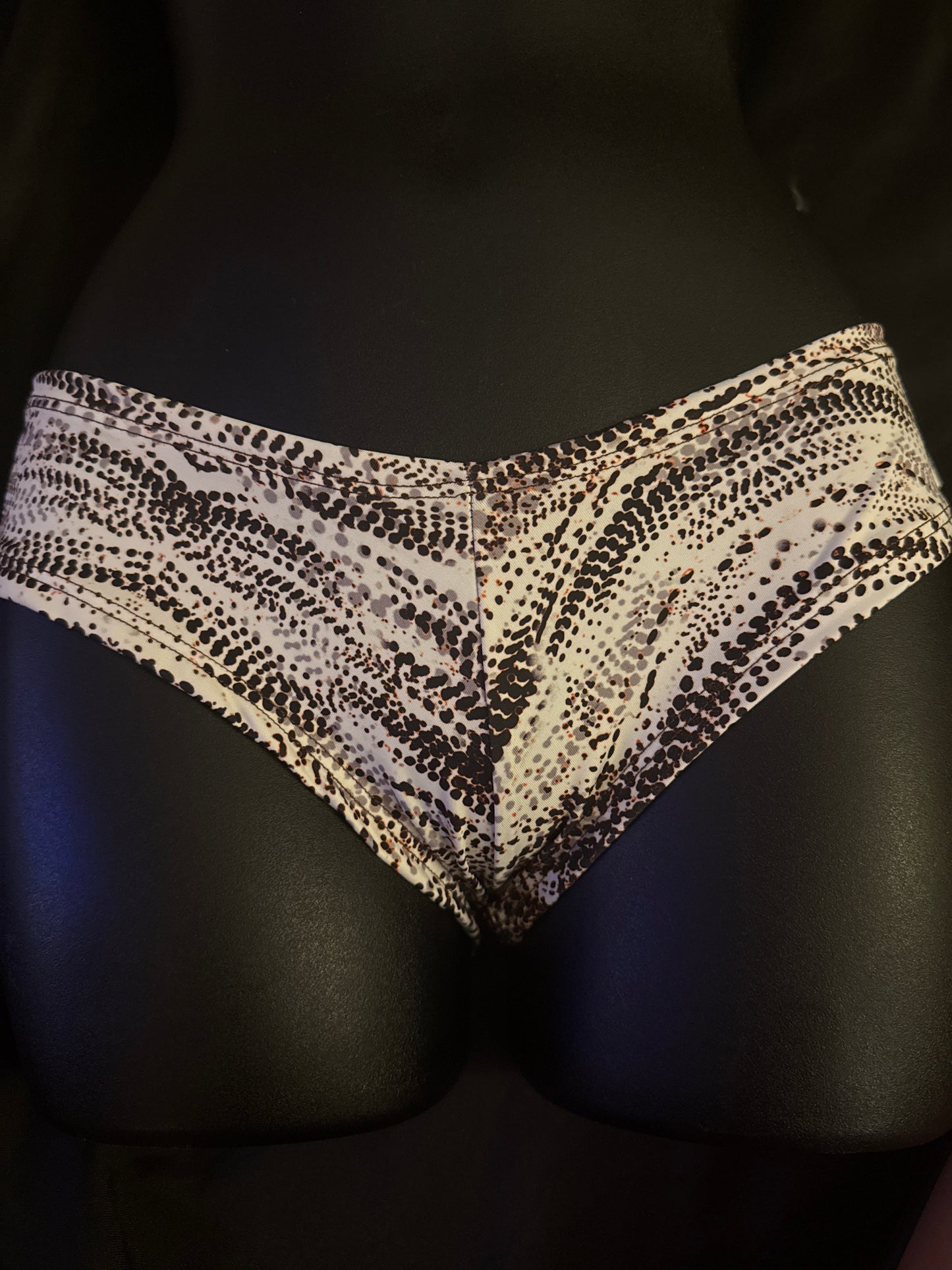 Booty Shorts - Prints