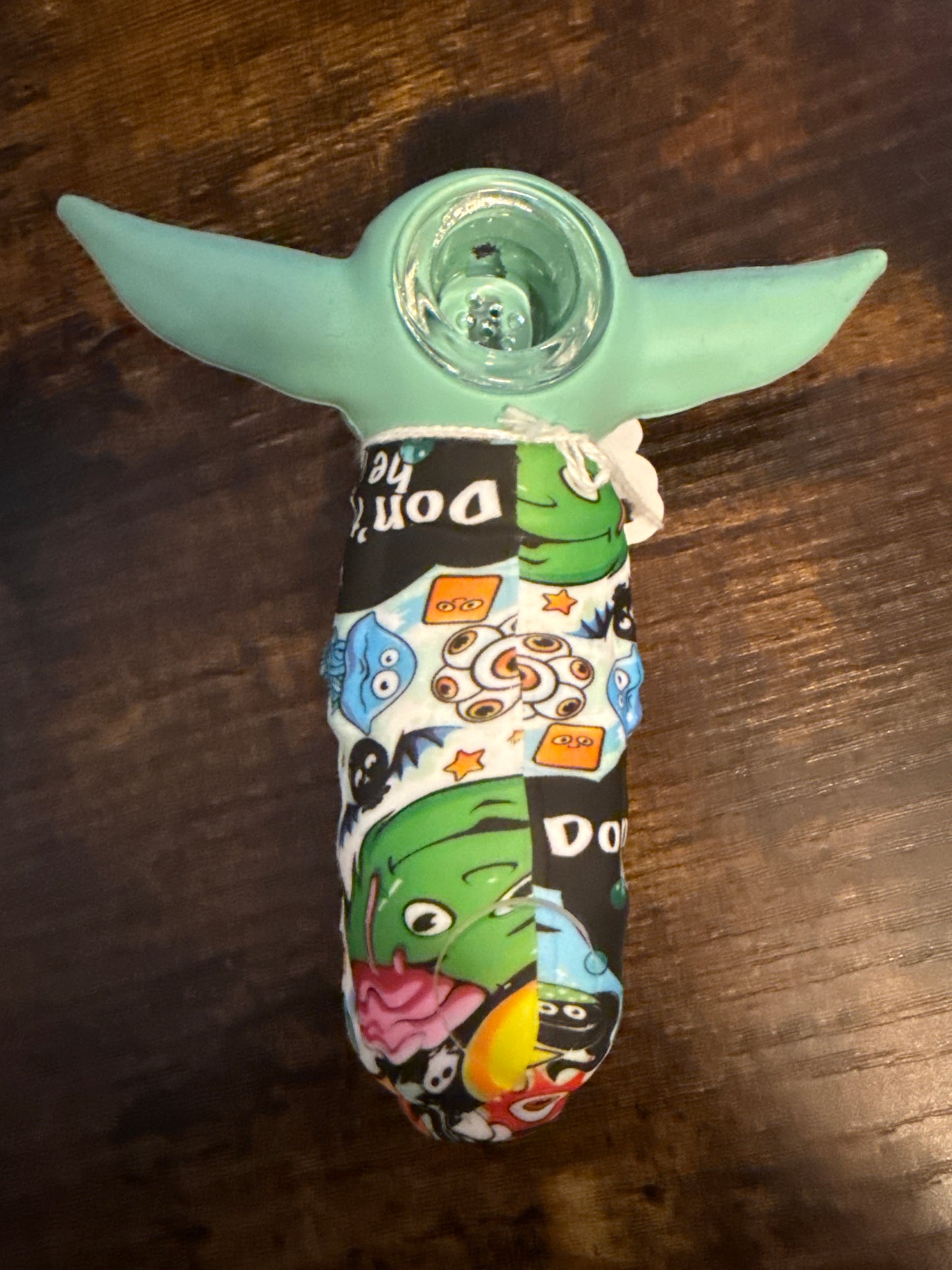 Silicone Alien Pipe w/tool
