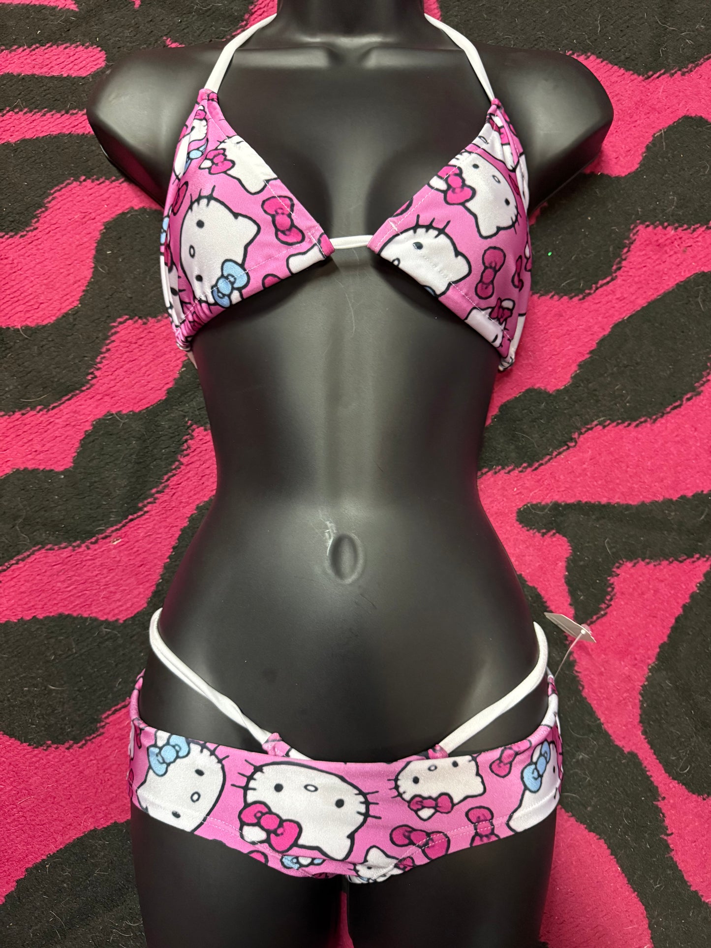 Hello Kitty Bootie Short Set