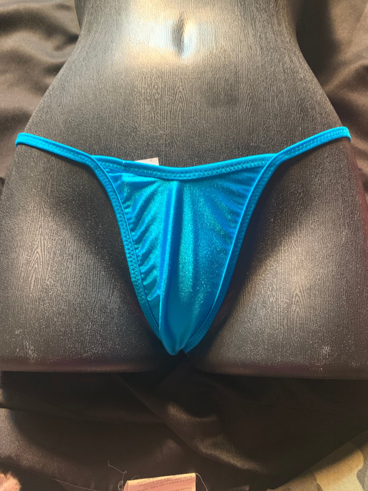 1041 Y Back G-String Thong-The Edge OK