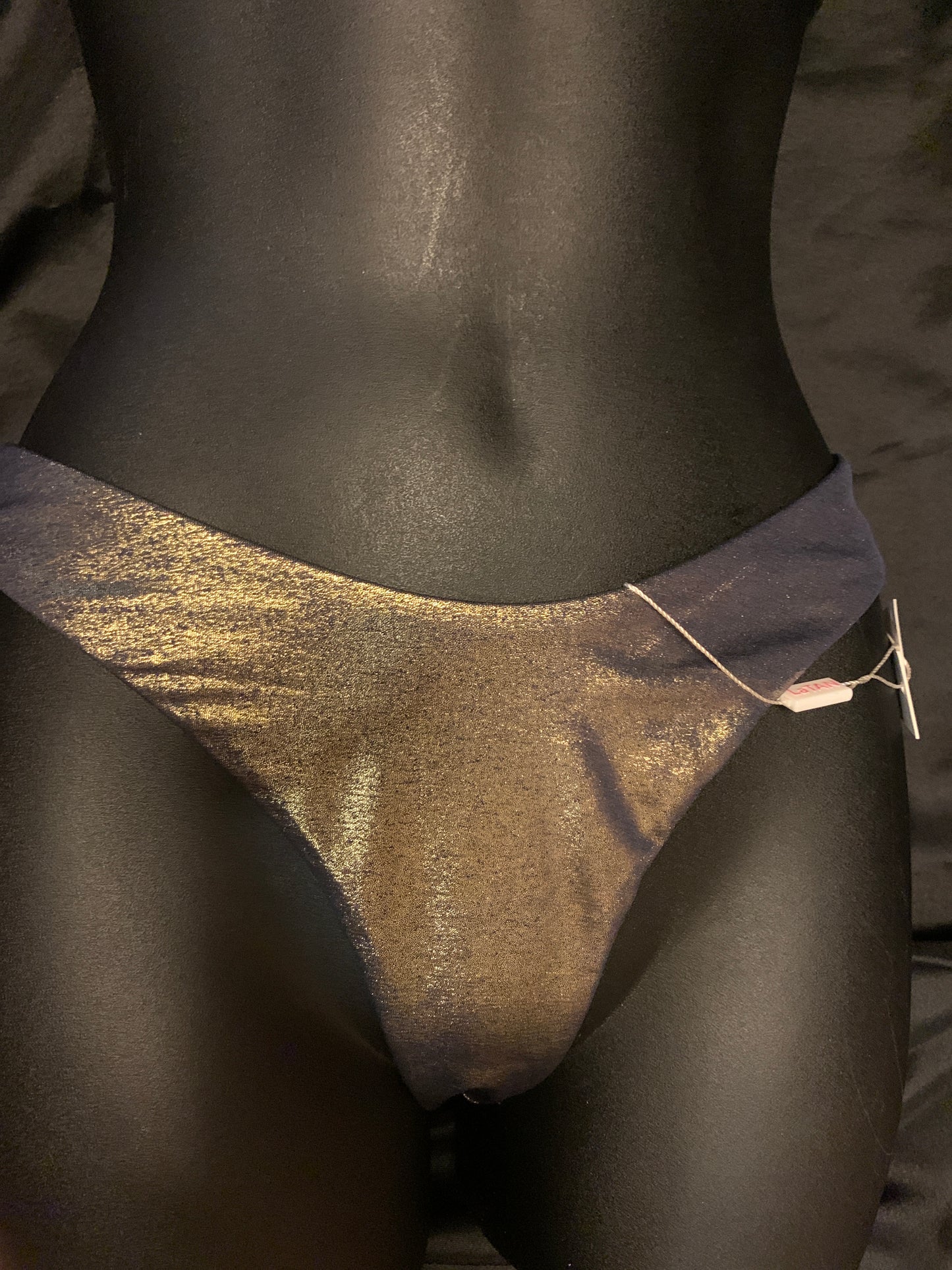 NC23 Metallic Gold Bottom-The Edge OK