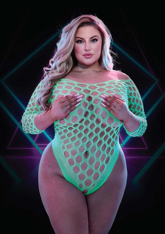 Glow in The Dark Teddy - Queen