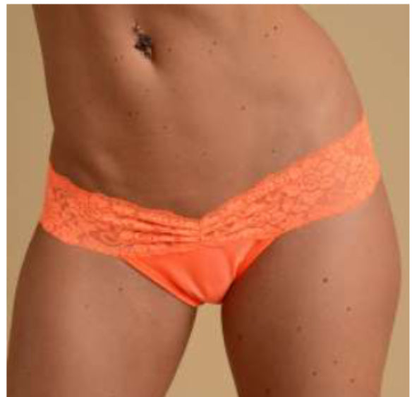 Lace Trim Scrunch Back Panty