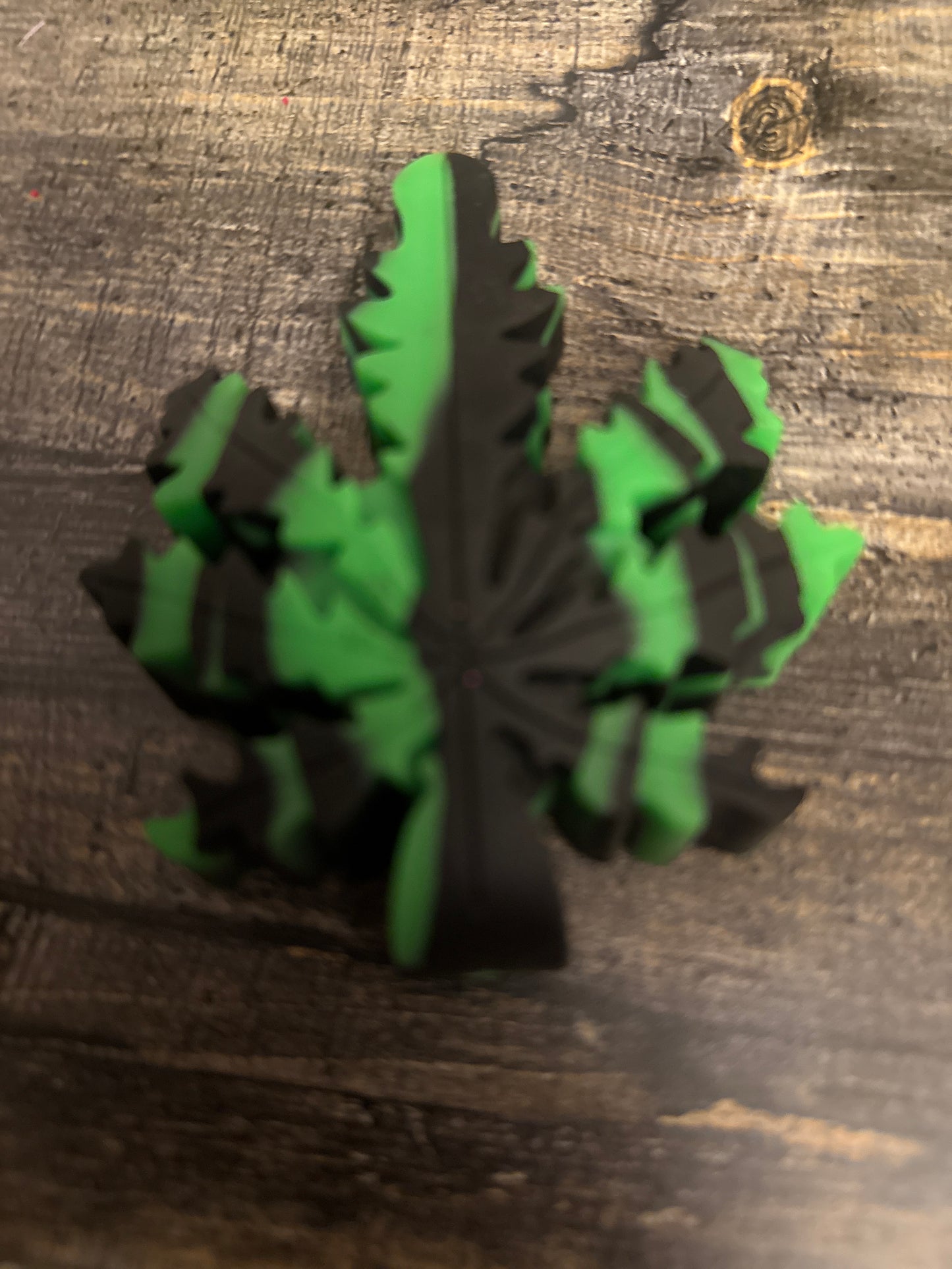 Silicone Leaf Pipe