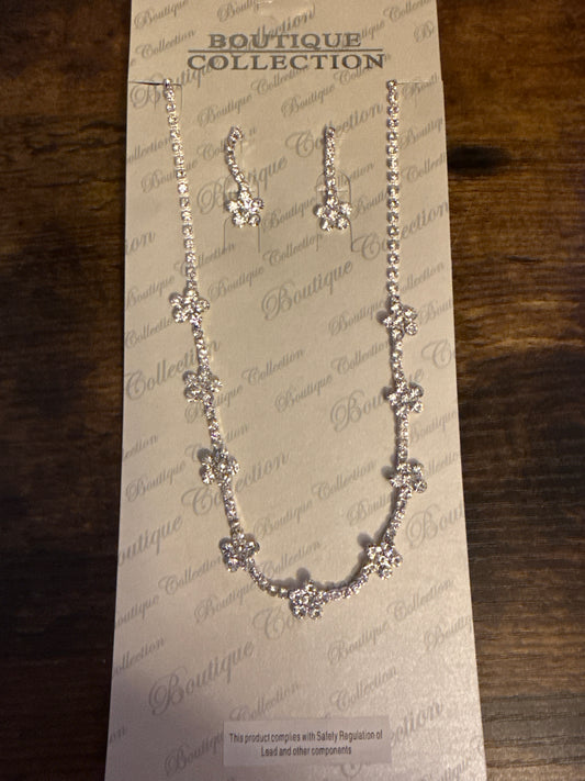 Rhinestone Flower Necklace Set