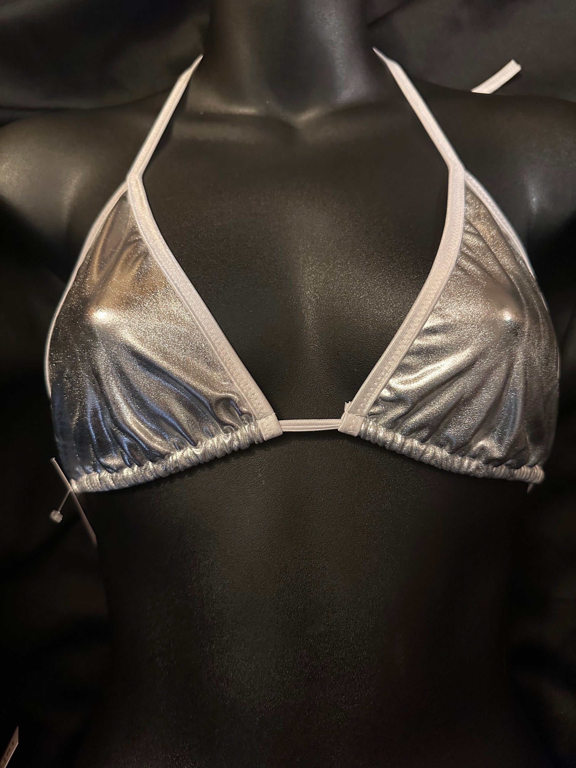 1038M Medium Bikini Top-The Edge OK