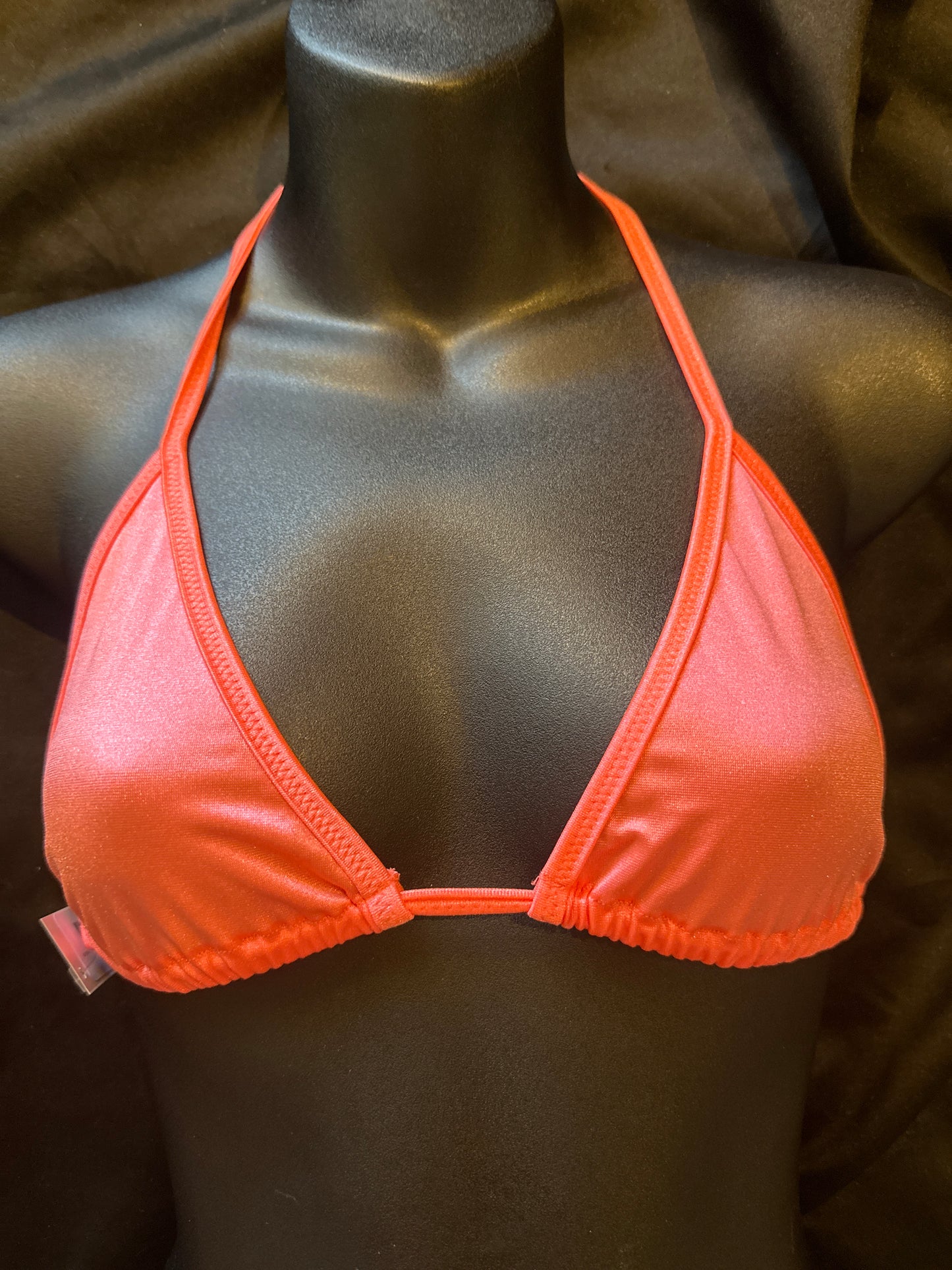 1038M Medium Bikini Top-The Edge OK