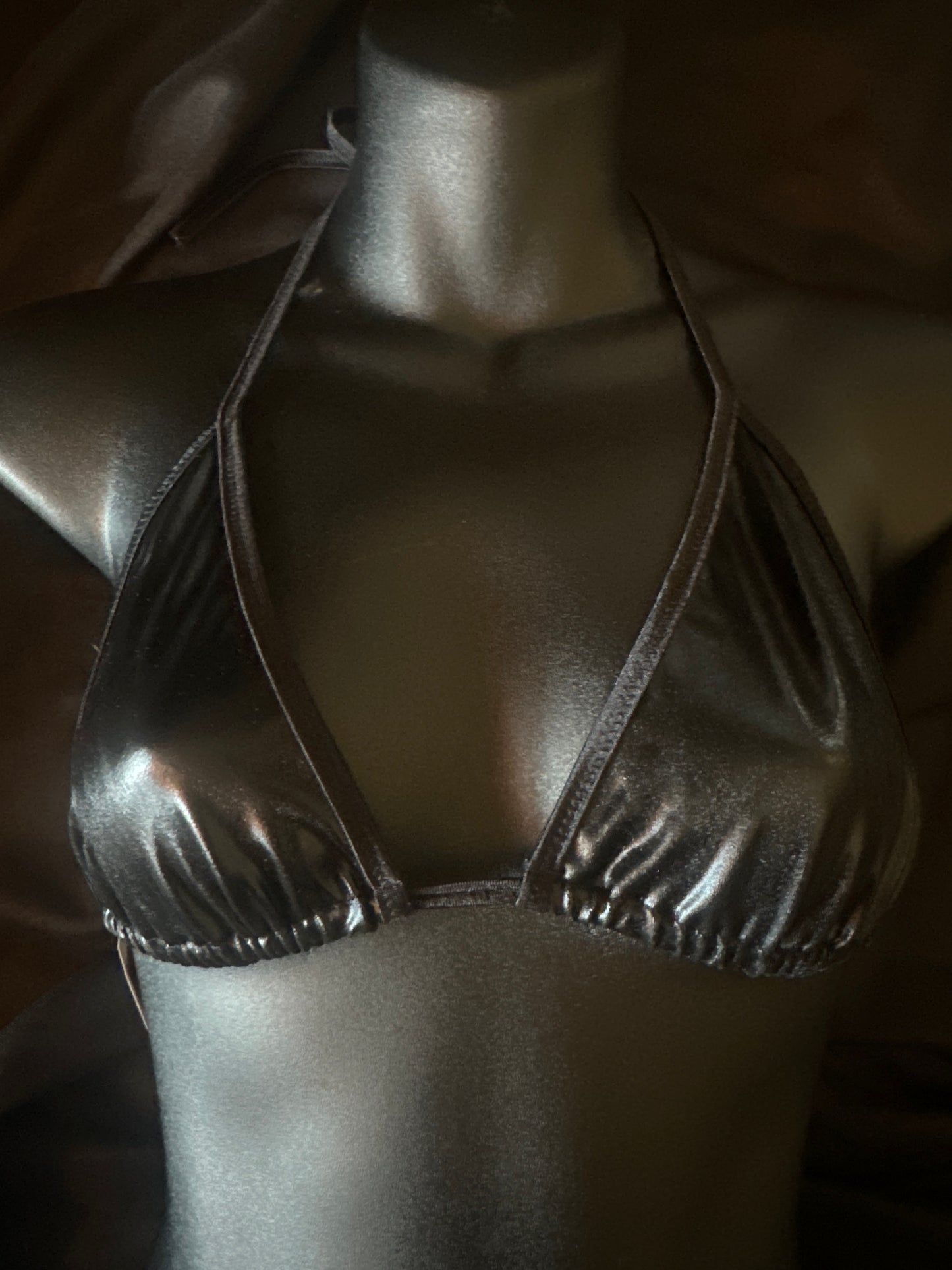 1038M Medium Bikini Top-The Edge OK
