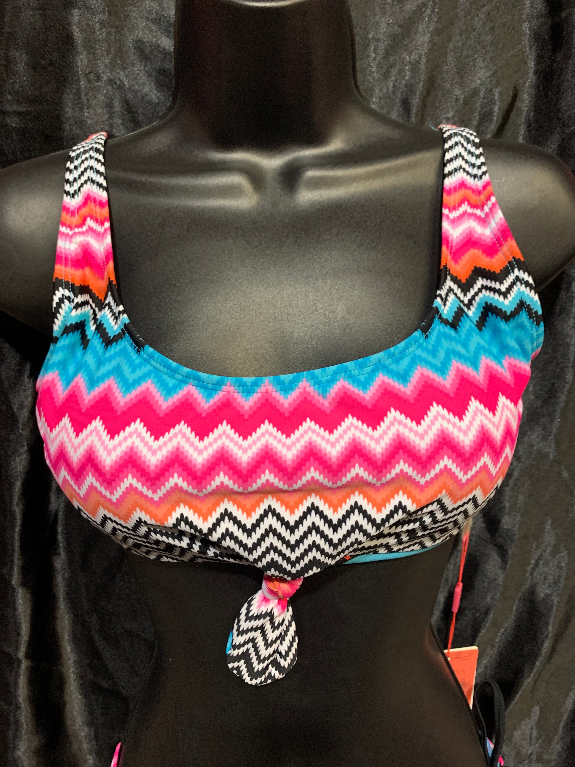 647-6577 Knotted Front Bralette-The Edge OK